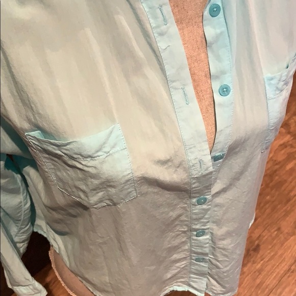 Light breezy Aeropostale button down top - Picture 2 of 8